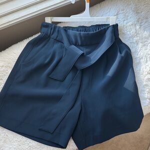 Lululemon Navy Women's Casual Shorts with Belt